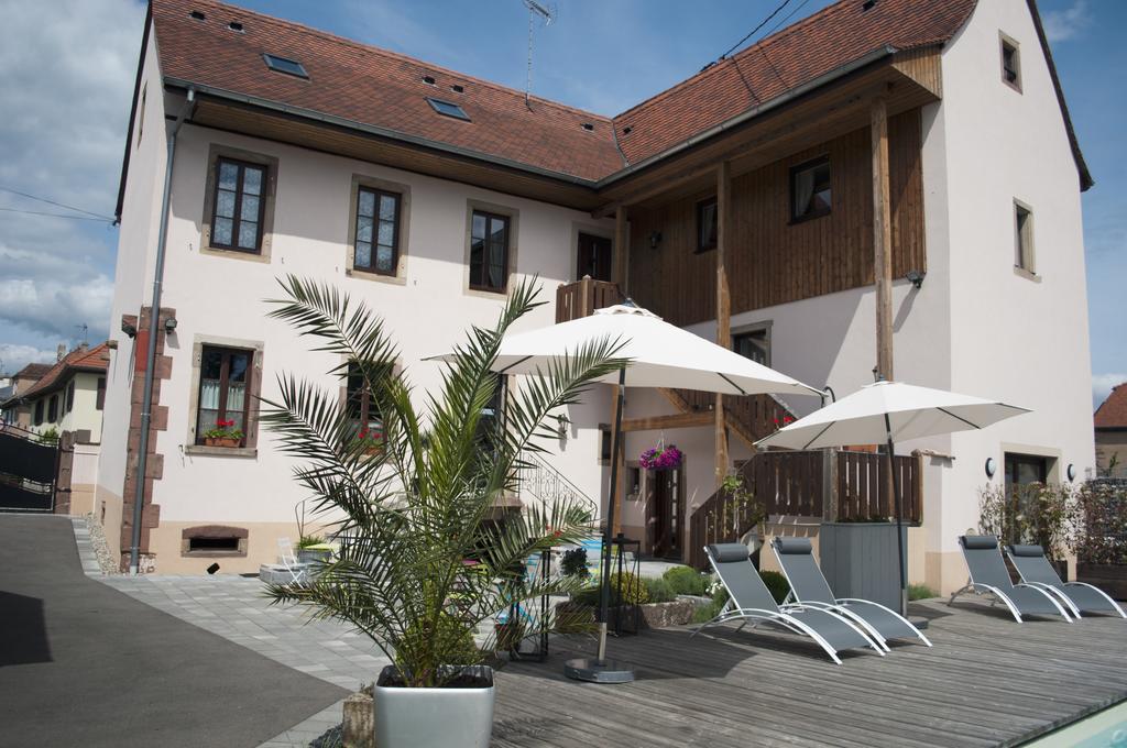 Chambres D'Hotes - L'Ecurie オベルネ エクステリア 写真