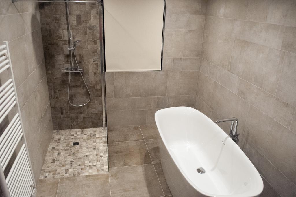 Chambres D'Hotes - L'Ecurie オベルネ エクステリア 写真